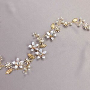 Guía de Novia Flor Metalizada Concentras de Zirconia y Perlas – LIRIO