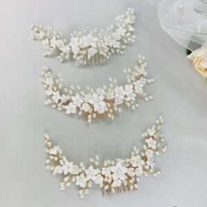 Tocado de flores de pasta francesa y perlas- AZAR