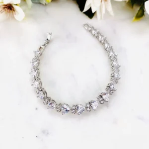 Brazalete para Novia Cristal Checo – CORAZONES