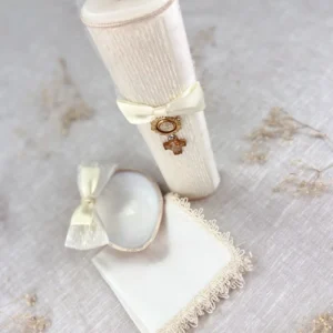 Kit de Bautizo Vela Ovalada Medalla San Benito – CELESTIAL