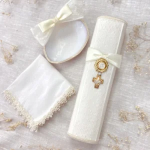 Kit de Bautizo Vela Ovalada Medalla San Benito – CELESTIAL