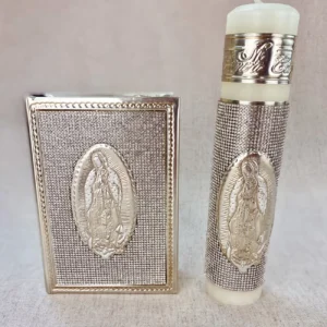 Kit Primera Comunión Biblia y Vela – GUADALUPE REPUJADO