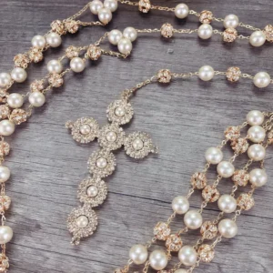 Lazo de Boda de Perlas y Chispas de Zirconia