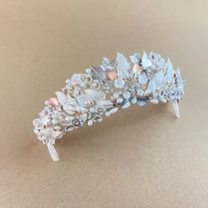Tiara de Novia Hojas Esmaltadas y Flores Concha Nacar – BERLIN